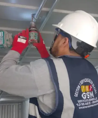 Instalación de detectores de humo - infraestructura y acabados